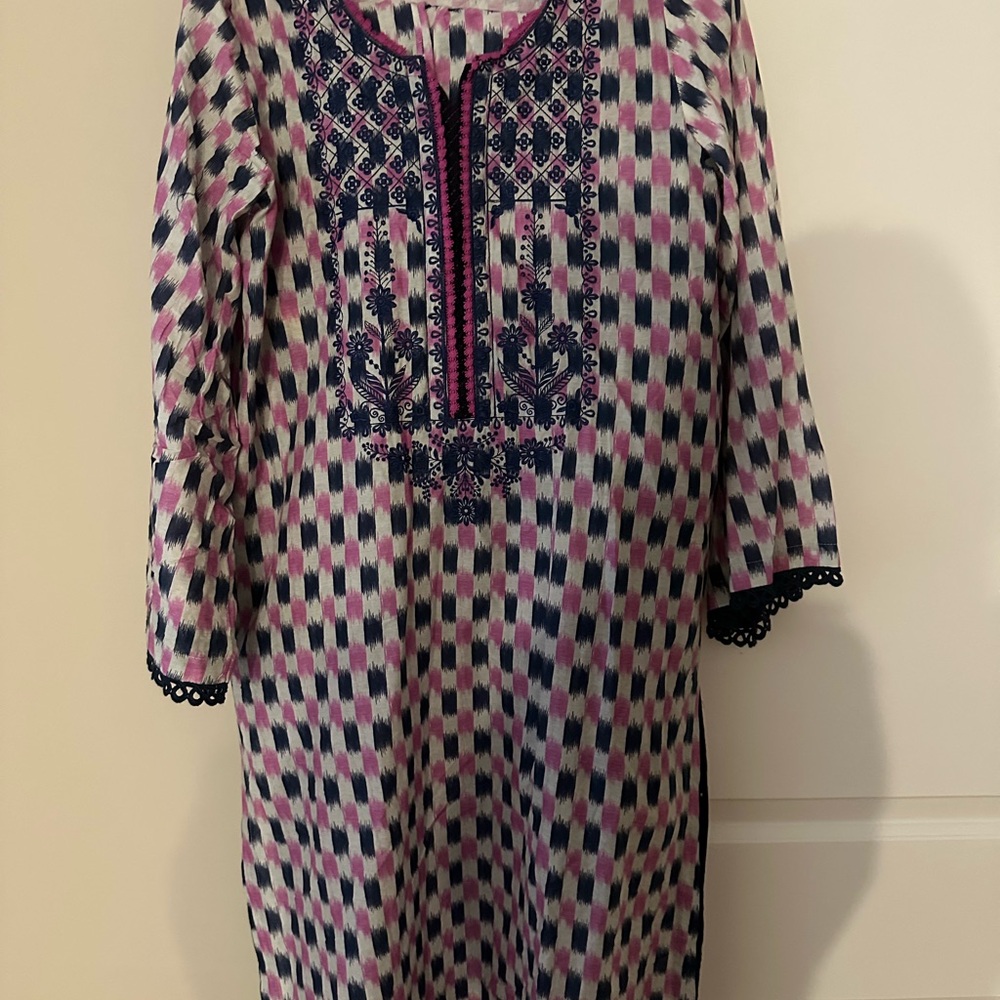 Multicolor Patterned Tunic with Embroidery